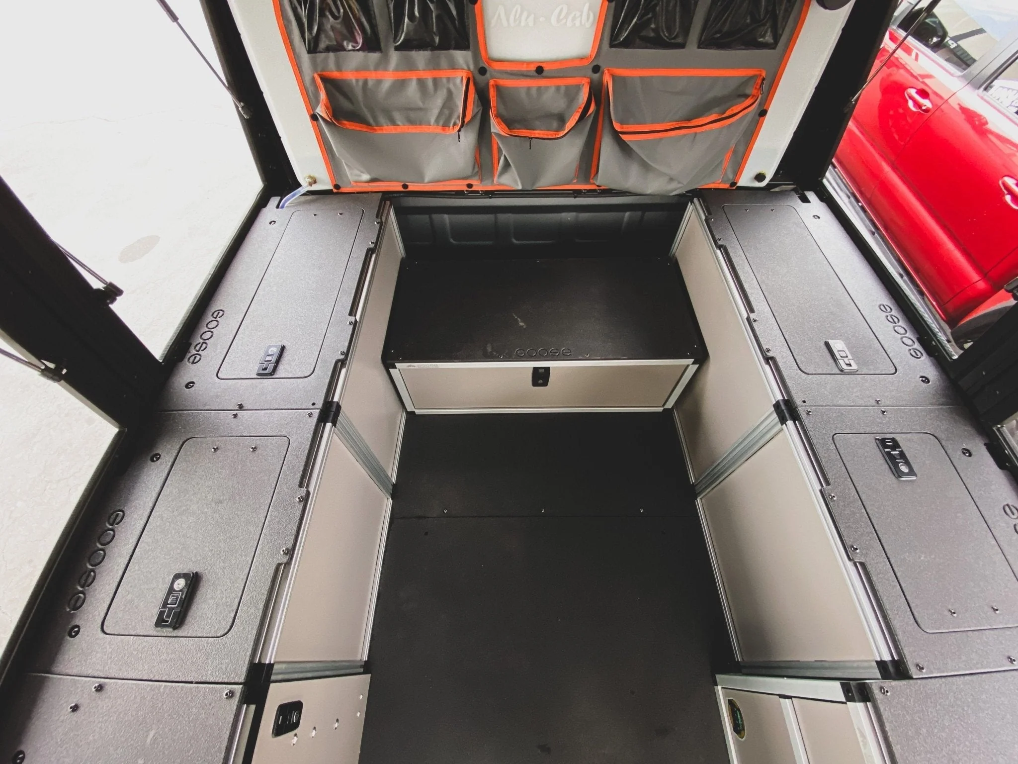 Alu-Cab Alu-Cabin Canopy Camper - Ram 2500 & 3500 2009-Present 4th & 5th Gen. - Middle Utility Module - 6ft 4in Bed - Image 3