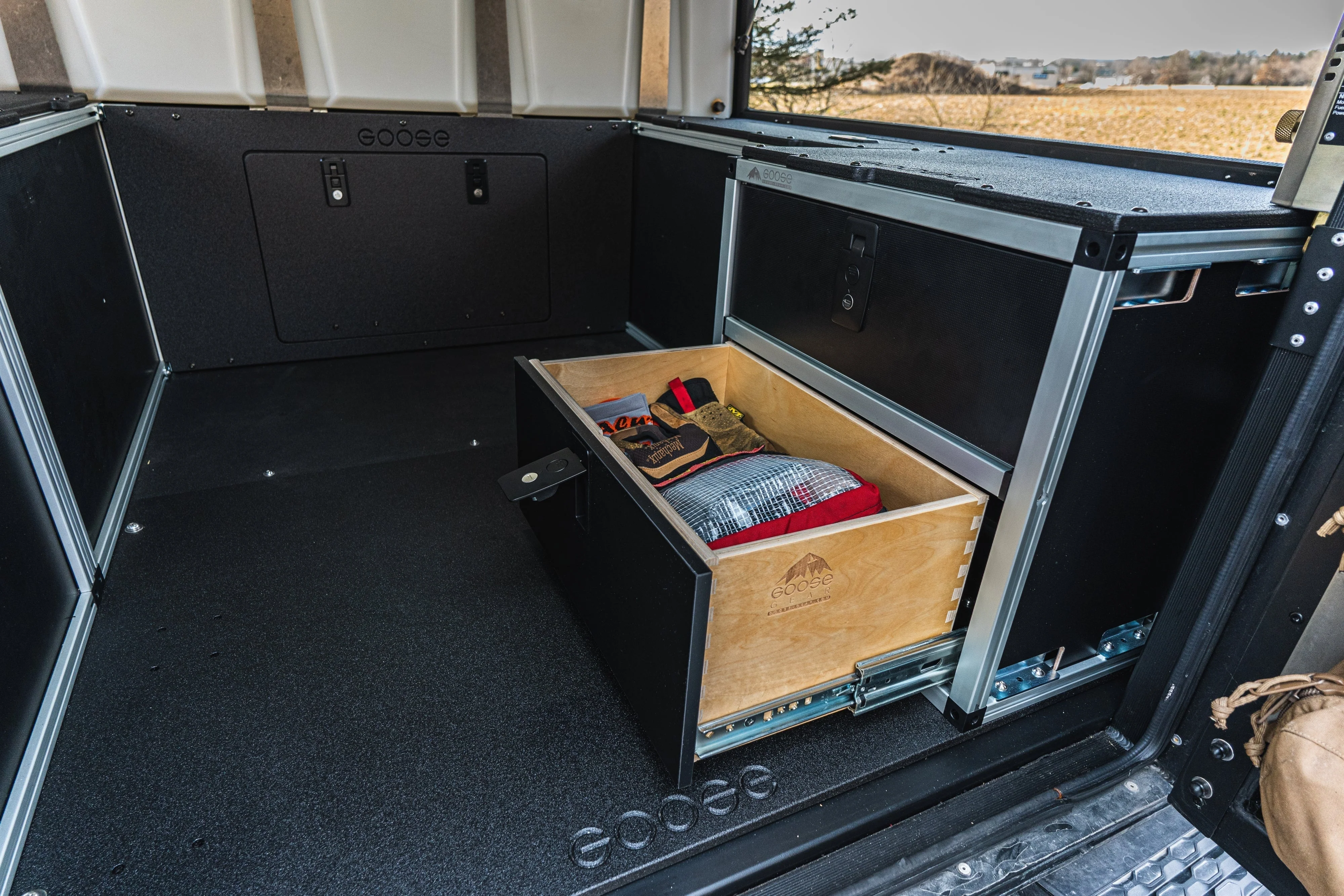 Alu-Cab Canopy Camper V2 - Jeep Gladiator 2019-Present JT - Rear Double Drawer Module - 5' Bed - Image 3