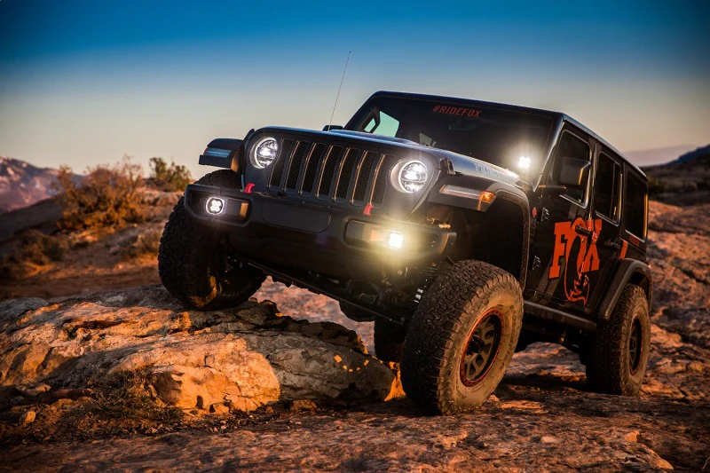 Fox 2018+ Jeep JL 2.5 Factory Series 11.2in P/B Rear Shock Set / 2-3in Lift DSC - Image 3