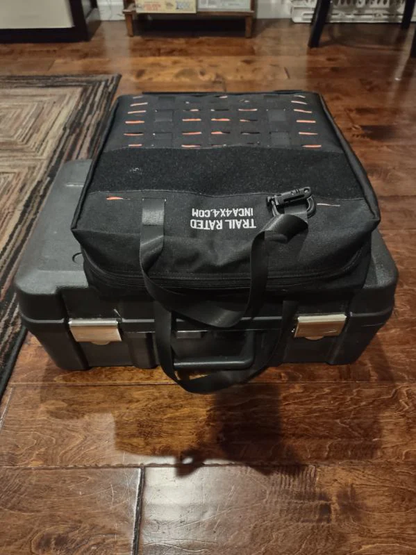 inca4x4 tool briefcase with magnet tray - Image 11