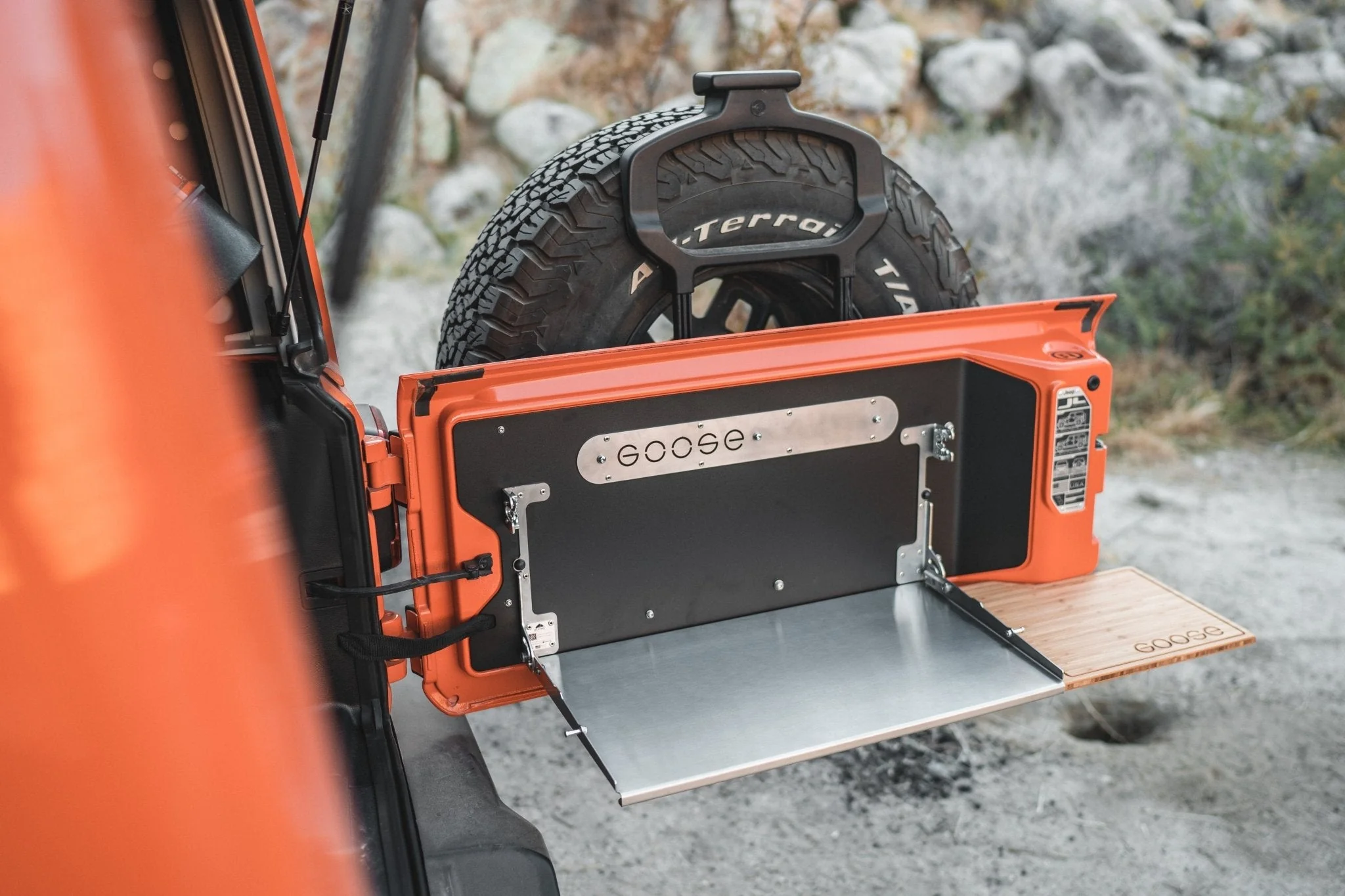 Jeep Wrangler 2018-Present JL / JLU - Goose Gear Tailgate Table - Image 2
