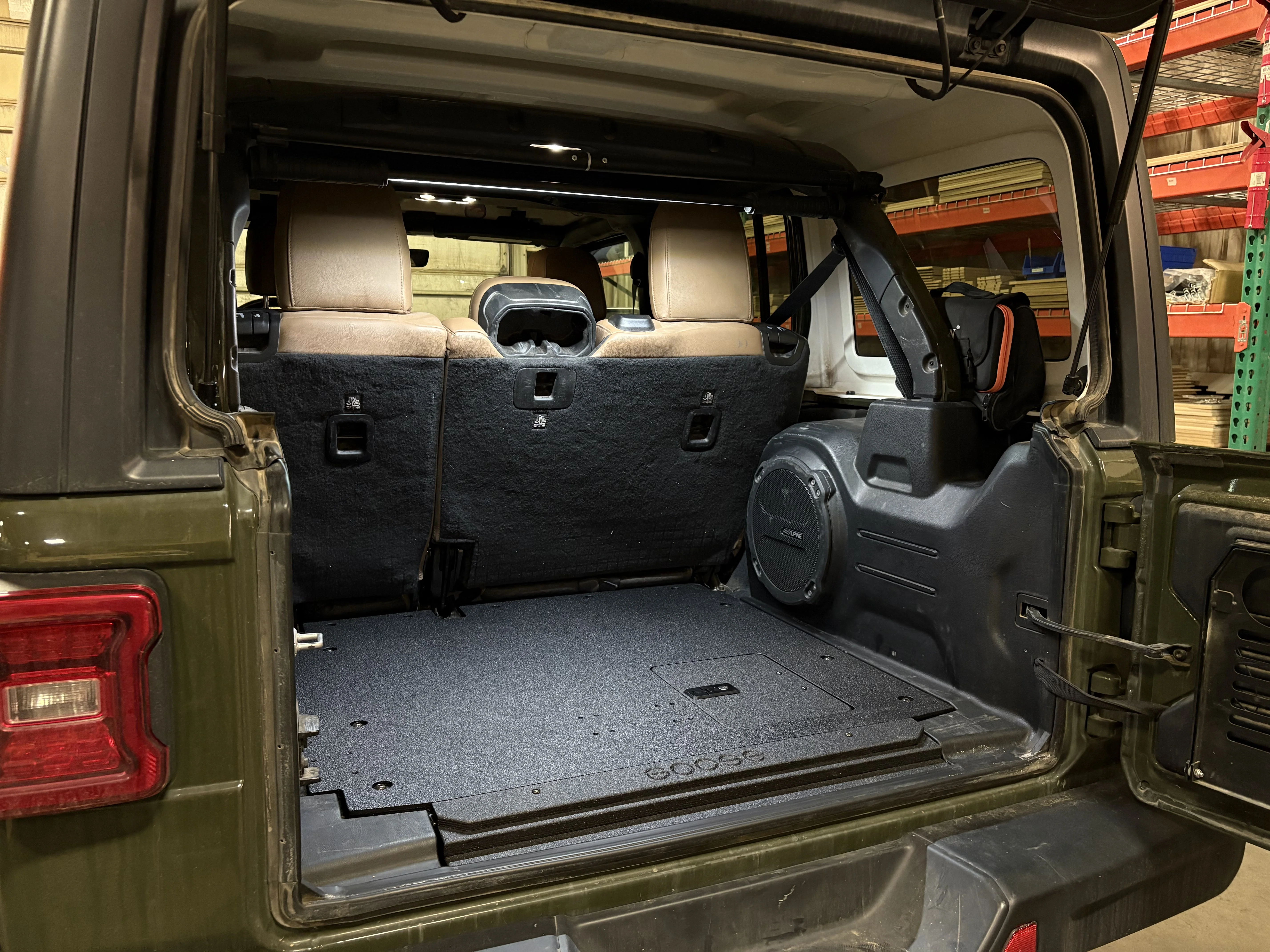 Jeep Wrangler 2018-Present JLU 4 Door - Rear Plate System - Image 7