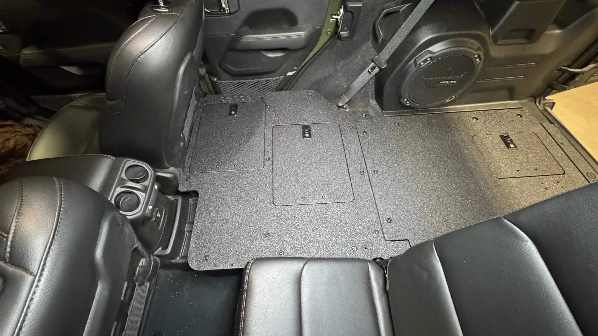 Jeep Wrangler 2018-Present JLU 4 Door - Second Row Seat Delete Plate System - V2 - Image 6
