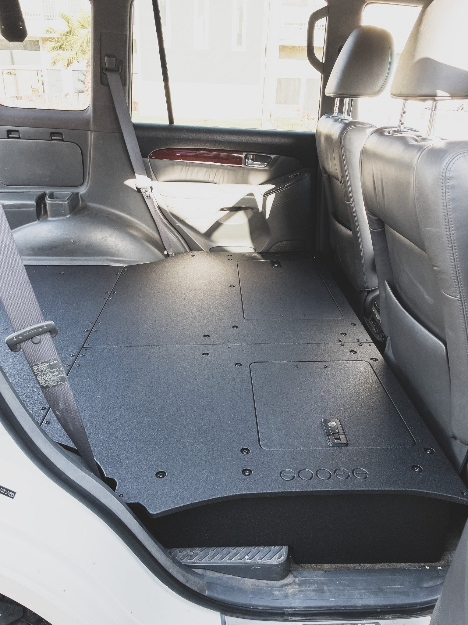 Lexus GX470 2002-2009 - Second Row Seat Delete Plate System - Image 2