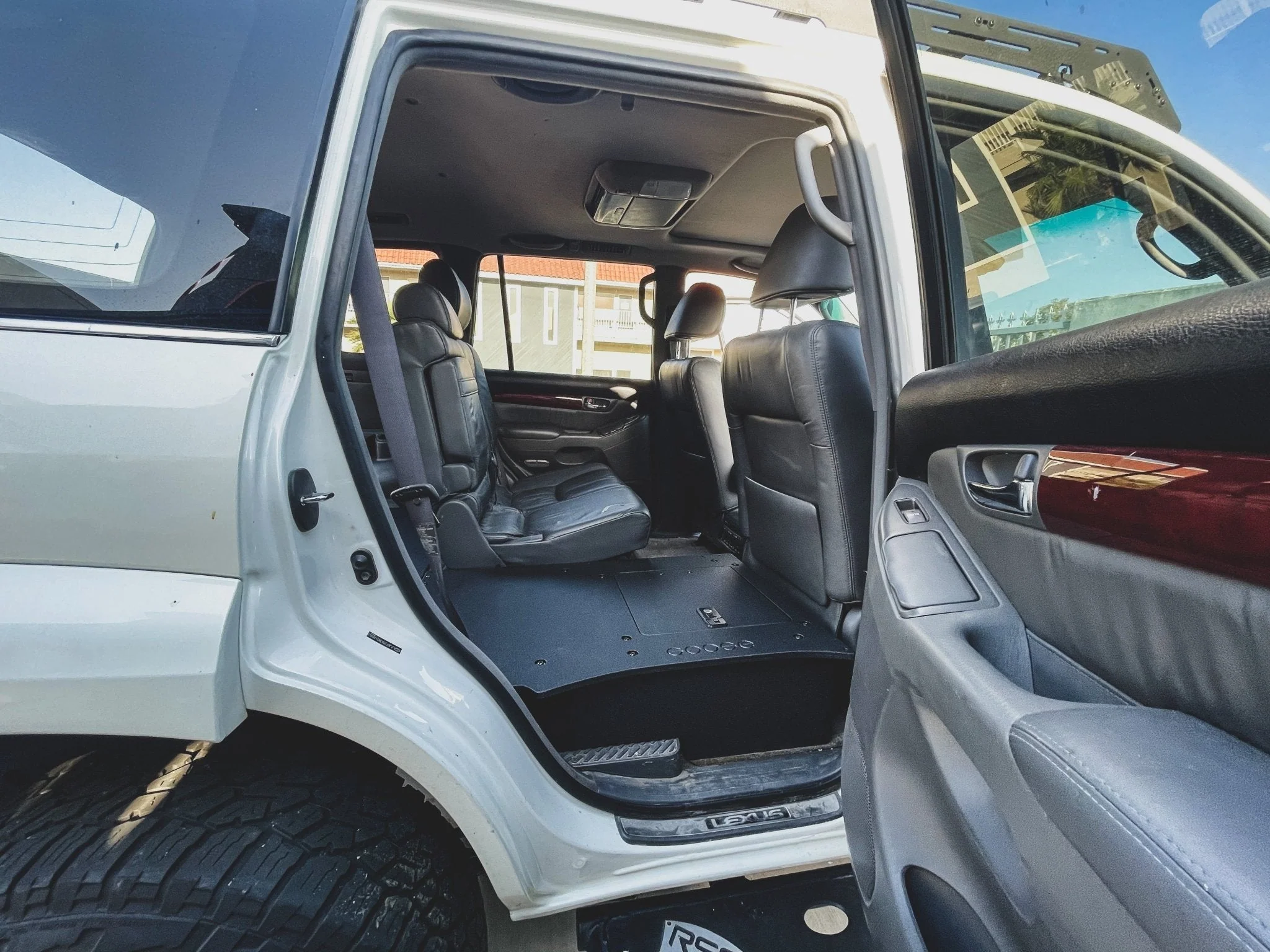 Lexus GX470 2002-2009 - Second Row Seat Delete Plate System - Image 6