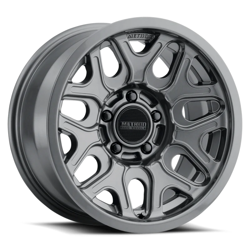 Method MR322 / 20x10 / 6x135 BP / -18ET / 4.76in BS / 87mm CB - Gloss Titanium Wheel
