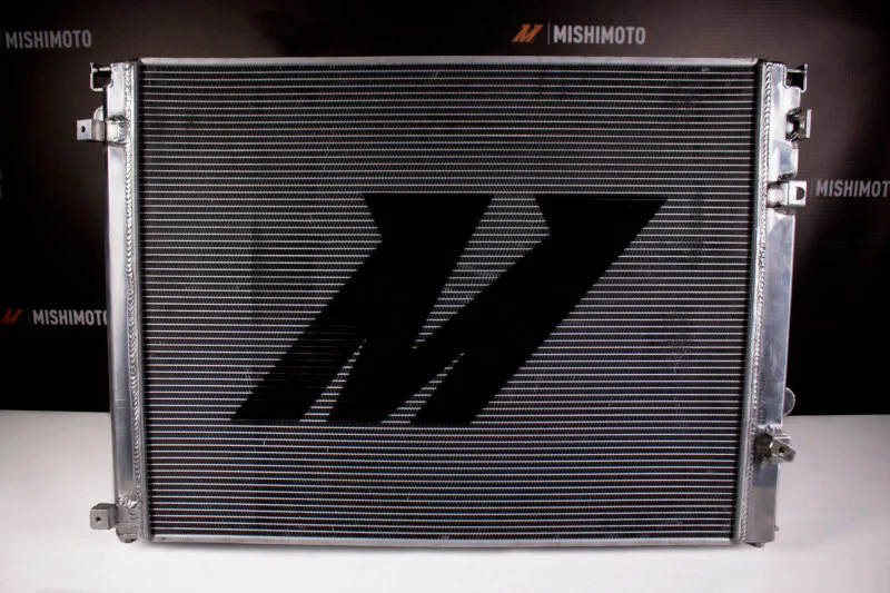 Mishimoto 2008-2016 Dodge Challenger R/T - SRT8 Hellcat Performance Aluminum Radiator - Image 3