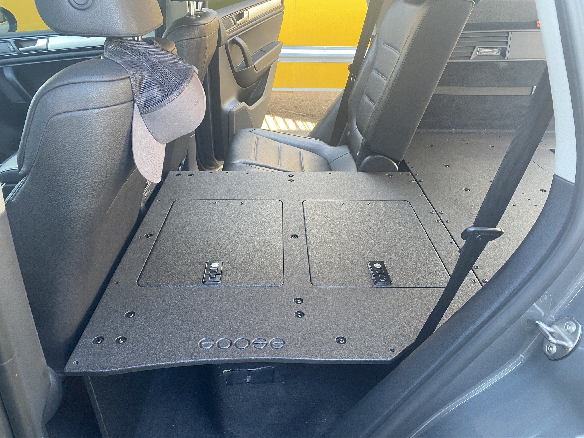 Porsche Cayenne 2011-2017 2nd Gen. - Second Row Seat Delete Plate System - Image 6