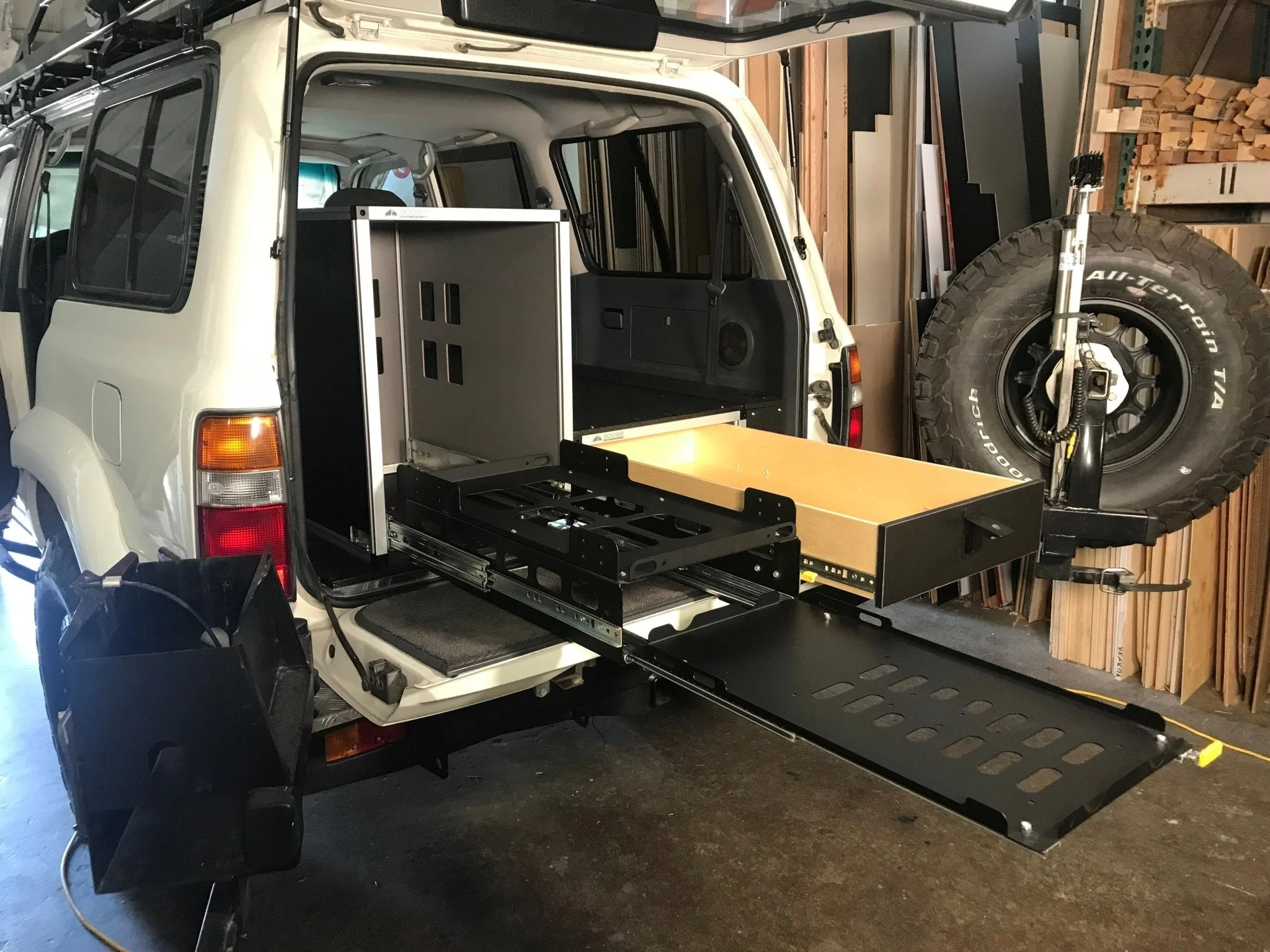 Ultimate Chef and Sleeping Package for Toyota Land Cruiser 1991-1997 80 Series - Image 4